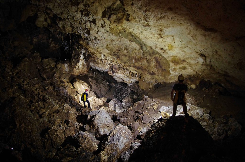 Talubagnan-Cave-2