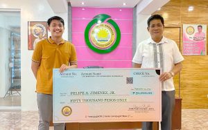 Read more about the article BORONGANON TOPNOTCHER RECEIVES PHP 50,000 INCENTIVE FROM LGU BORONGAN