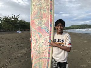 Read more about the article SALE COPS UNEXPECTED JUNIORS LONGBOARD TITLE IN VISAYAS SURF TILT